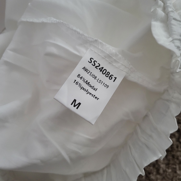 White Ruffled Mini Skirt - Picture 5 of 5